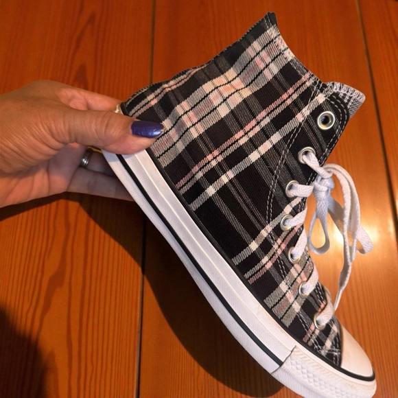 Converse Chuck Taylor All Star Women’s  Hi “Twisted Prep” BLACK/WHITE/EGRET - Picture 8 of 14